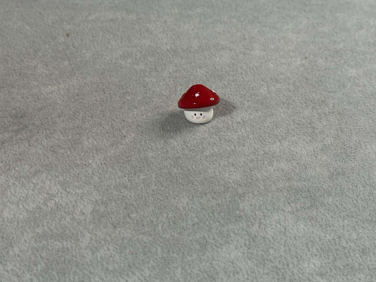 Two Piece Mushroom - VV004